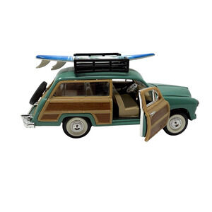 Ford Woody Wagon 1949 Diecast Car 1:38 Scale SS 5737 Green Surf Car